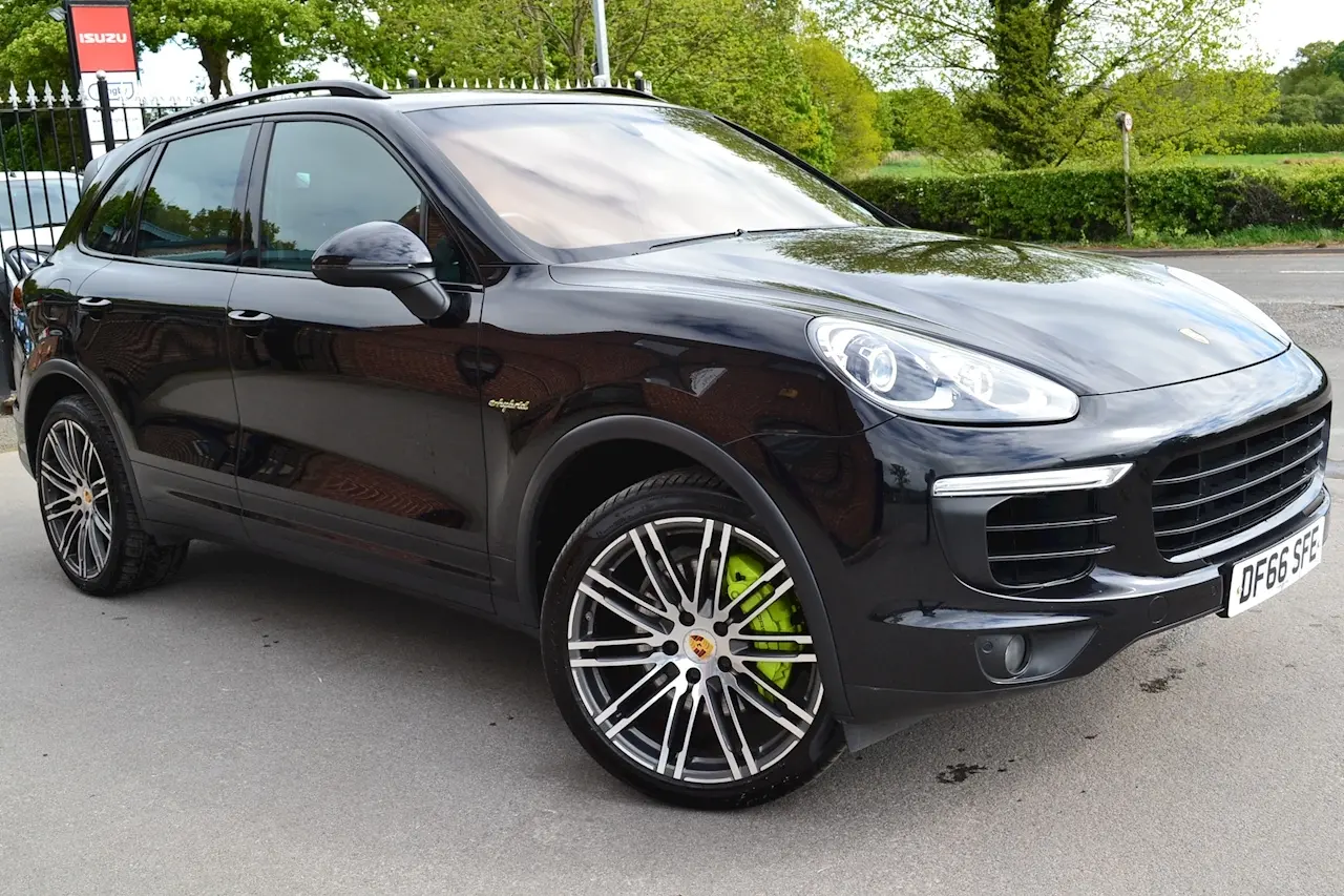 Porsche Cayenne Cayenne 3.0 S E-Hybrid Tiptronic 1