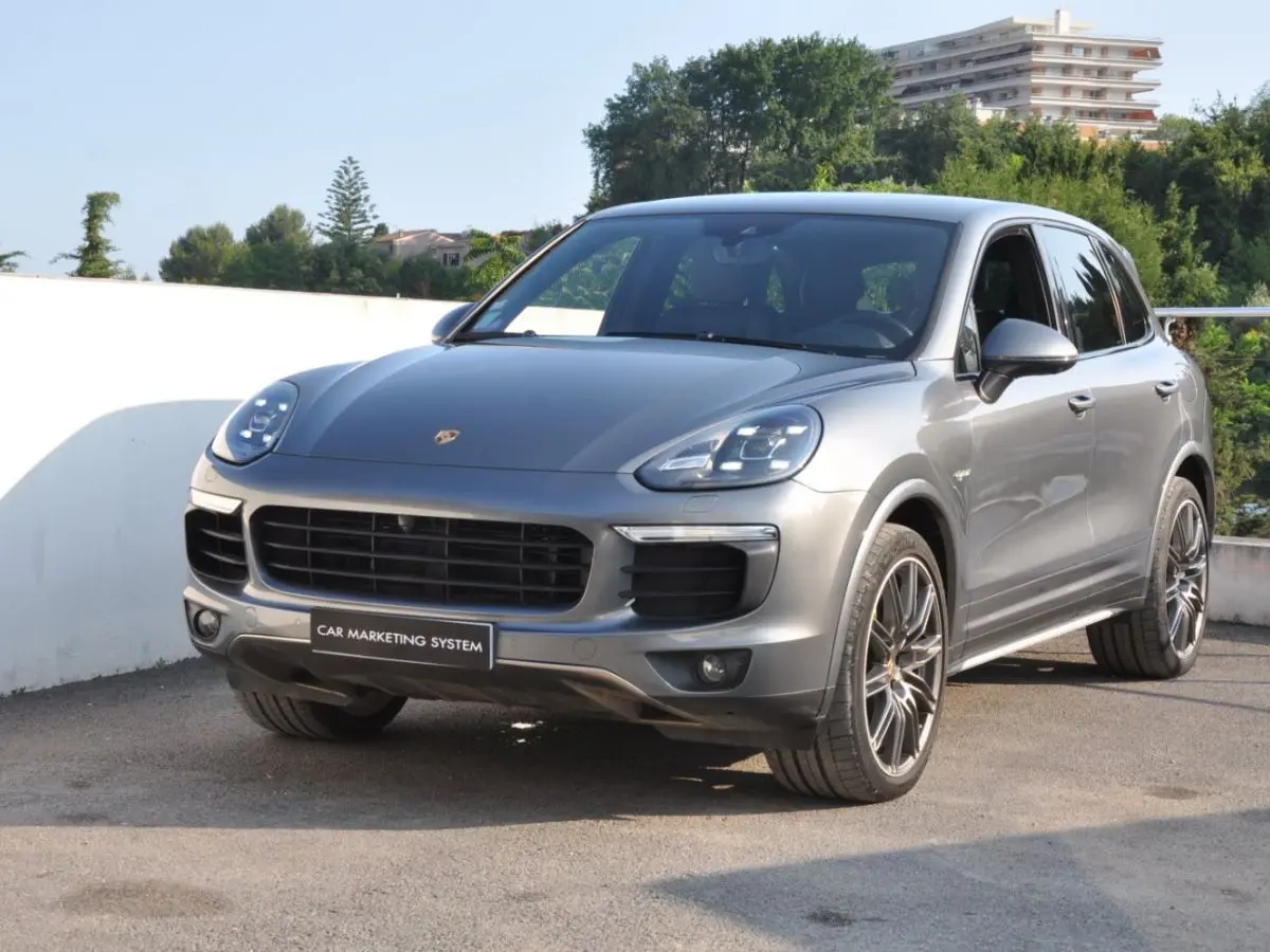 Porsche Cayenne Cayenne 3.0 S E-Hybrid Tiptronic 2