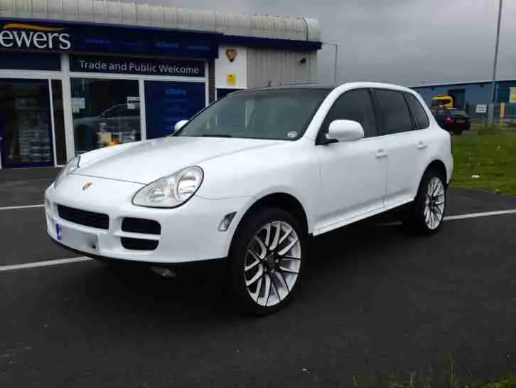 Porsche Cayenne Cayenne 3.2 Tiptronic 3