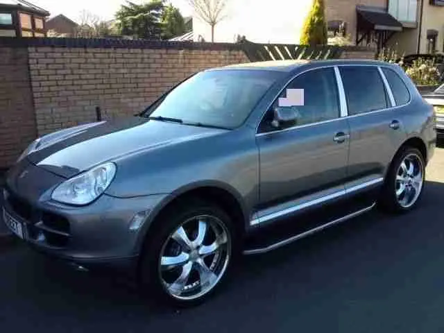 Porsche Cayenne Cayenne 3.2 Tiptronic 5