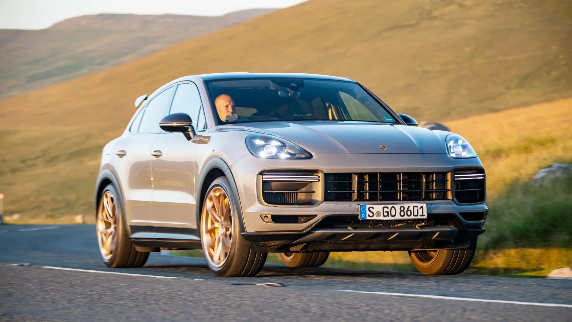 Porsche Cayenne Cayenne 4.0 Turbo 2