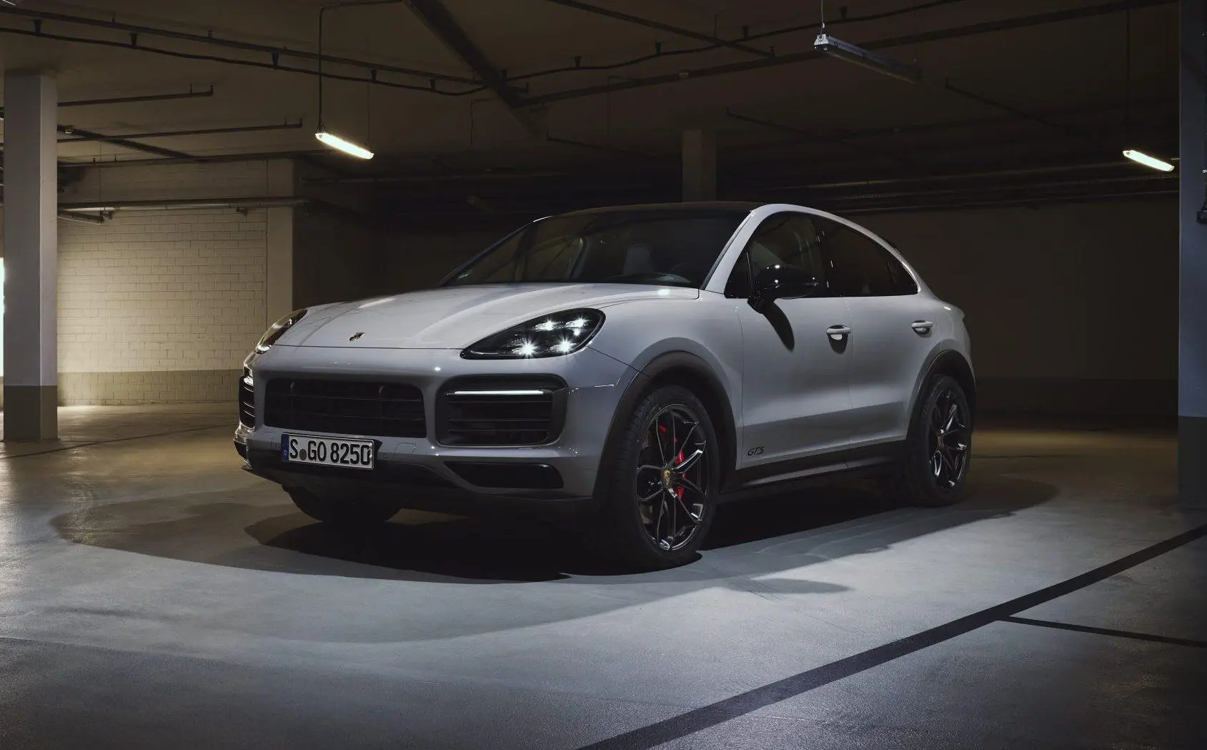 Porsche Cayenne Cayenne 4.0 V8 GTS Tiptronic 2