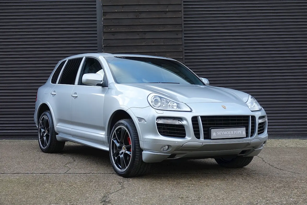 Porsche Cayenne Cayenne 4.8 Turbo Tiptronic 1