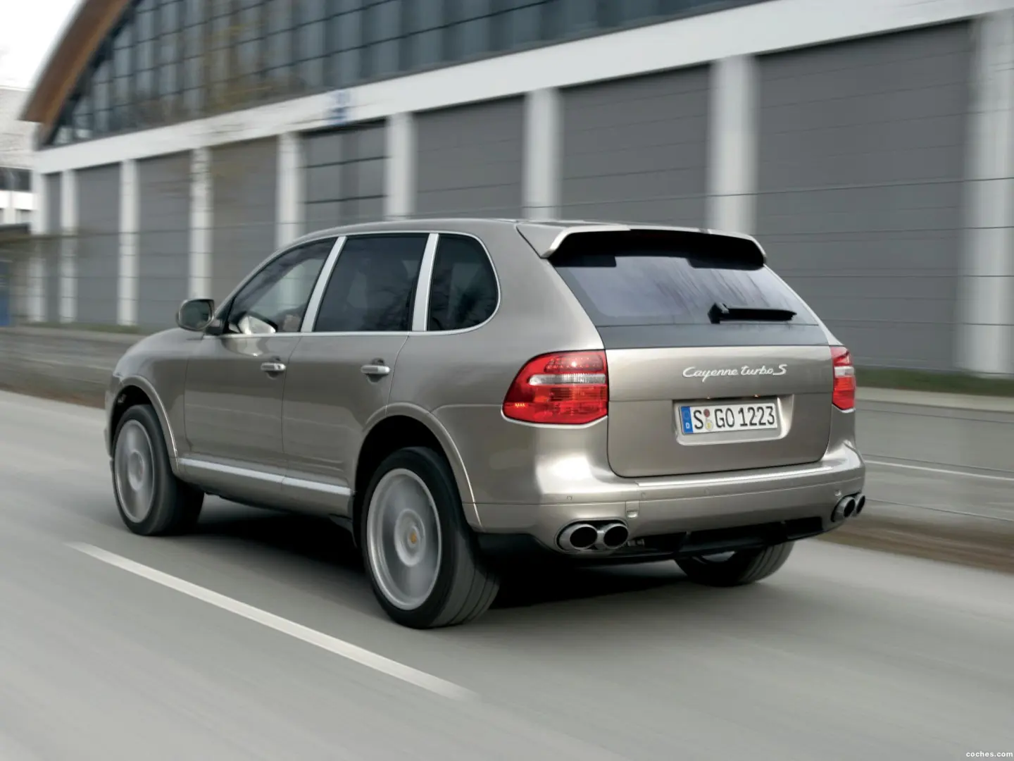 Porsche Cayenne Cayenne 4.8 Turbo S Tiptronic 2