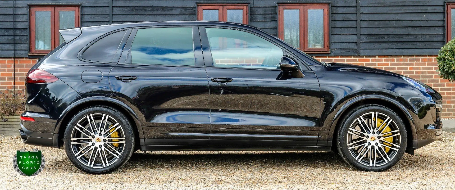 Porsche Cayenne Cayenne 4.8 Turbo S Tiptronic 0
