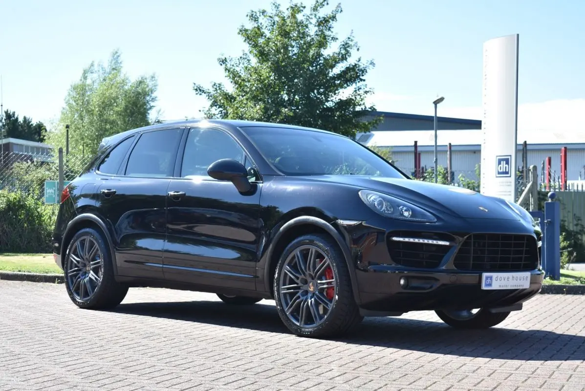 Porsche Cayenne Cayenne 4.8 Turbo Tiptronic 2