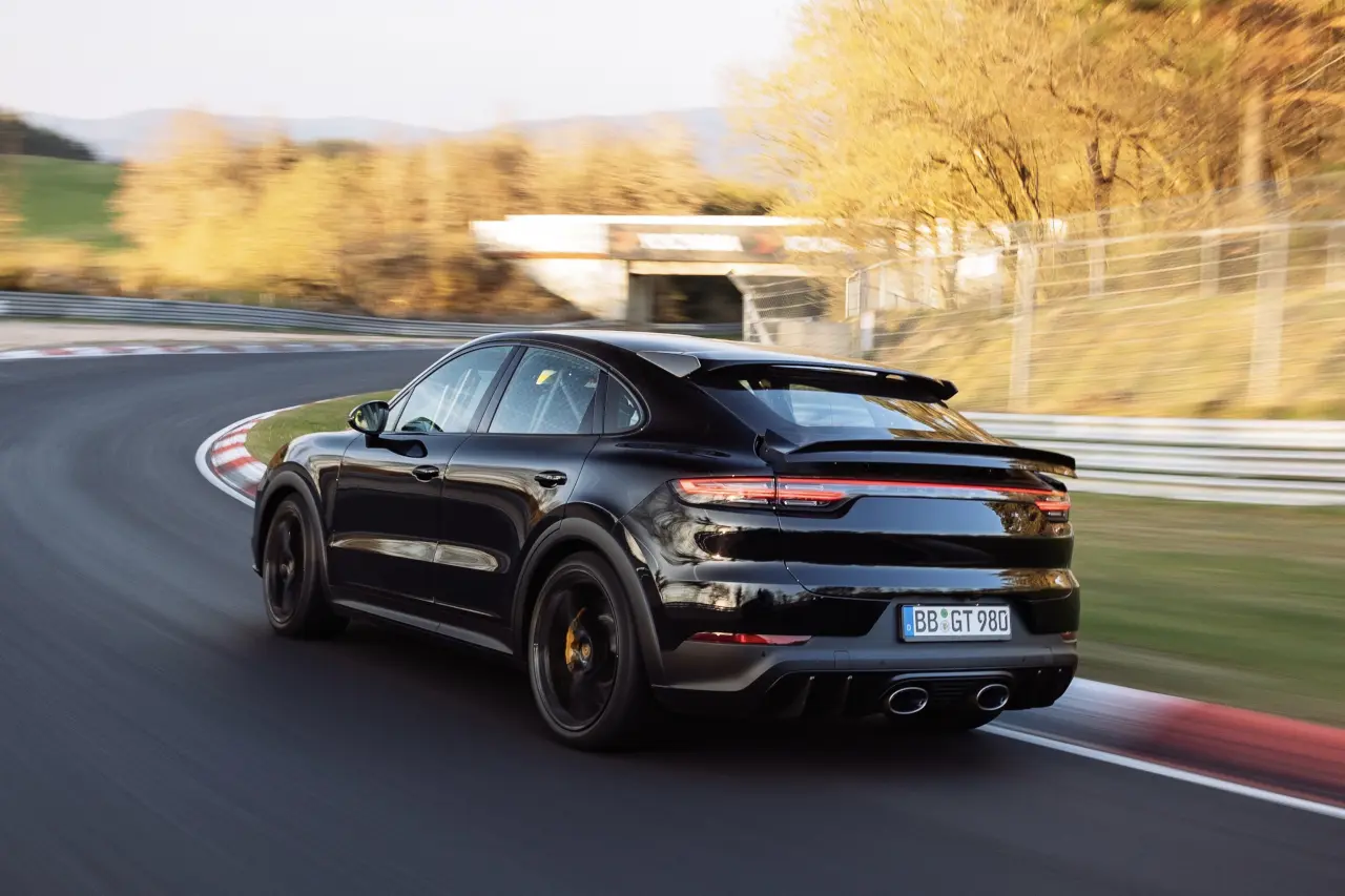 Porsche Cayenne Coupe Cayenne Coupe 4.0 Turbo 4