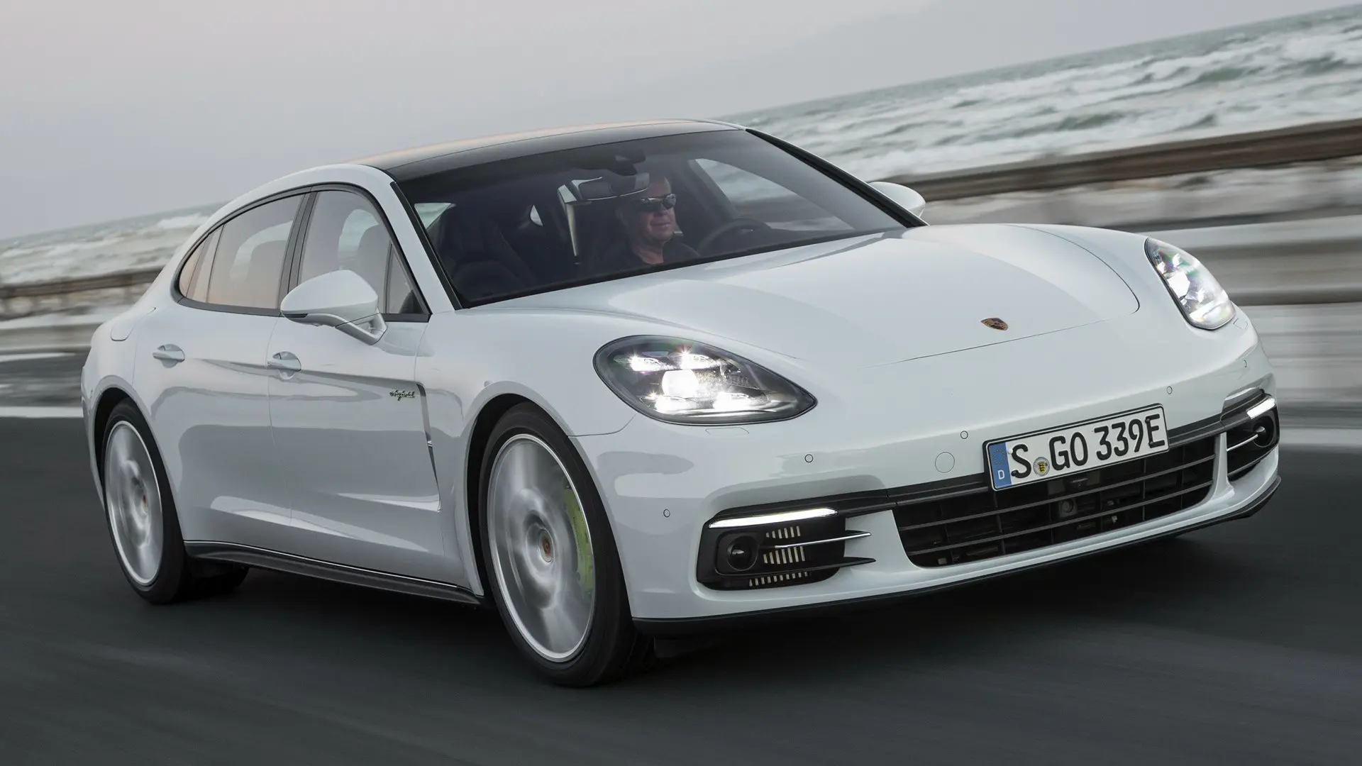 Porsche Panamera Panamera 2.9 4 E-Hybrid Executive PDK 2