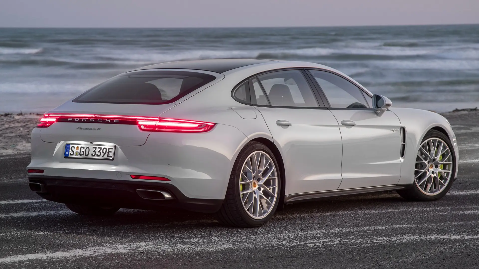 Porsche Panamera Panamera 3.0 4 Executive PDK 2