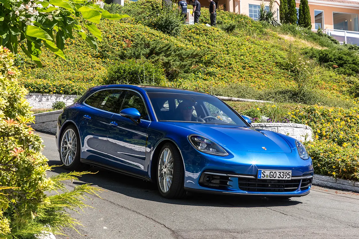 Porsche Panamera Panamera 3.0 4 Sport Turismo PDK 4