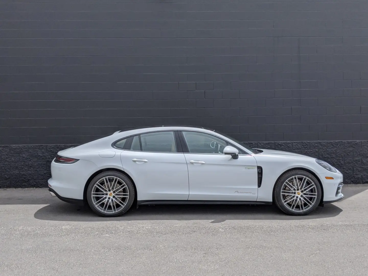 Porsche Panamera Panamera 4 - 10 Years Edition E-Hybrid 6