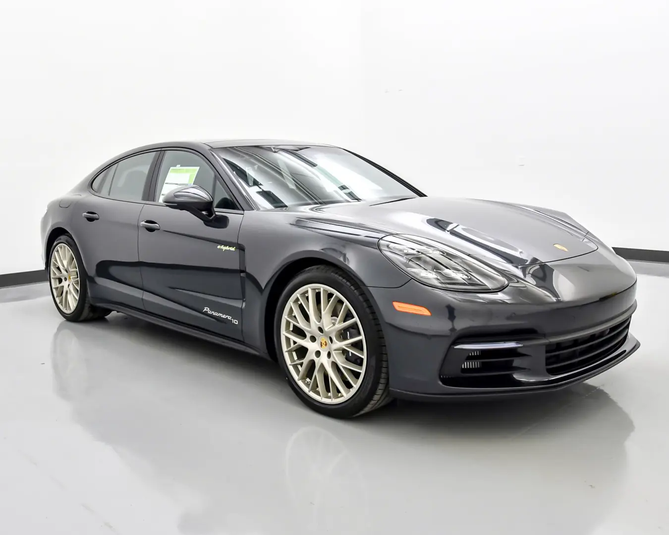 Porsche Panamera Panamera 4 - 10 Years Edition E-Hybrid 7