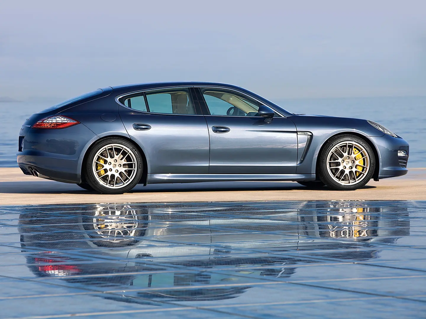 Porsche Panamera Panamera 4.8 S 7