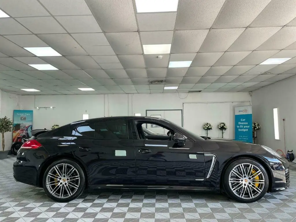 Porsche Panamera Panamera 4.8 Turbo PDK 2