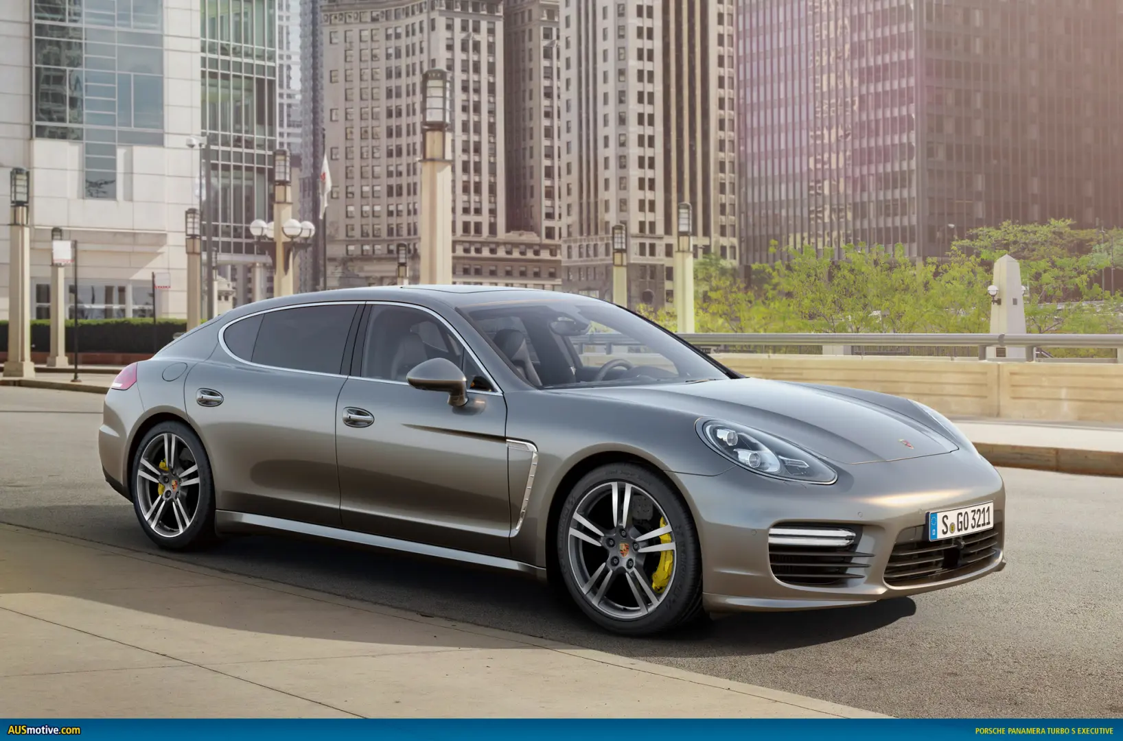 Porsche Panamera Panamera 4.8 Turbo S Executive PDK 6