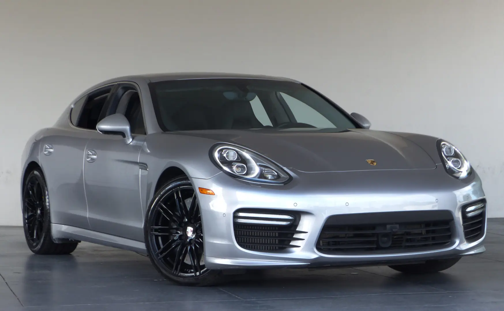 Porsche Panamera Panamera 4.8 Turbo S PDK 2