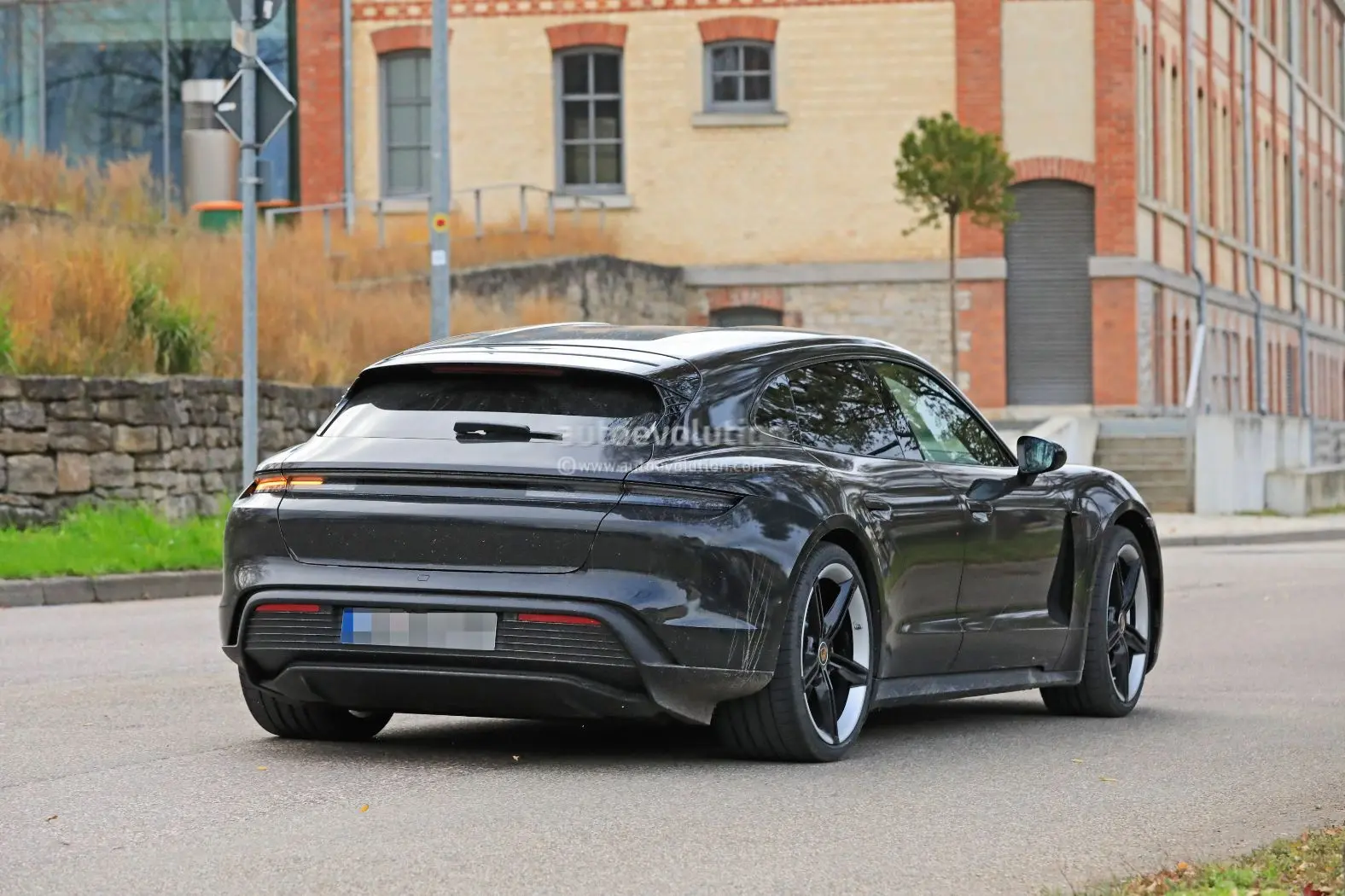 Porsche Taycan Taycan 4 Cross Turismo 0