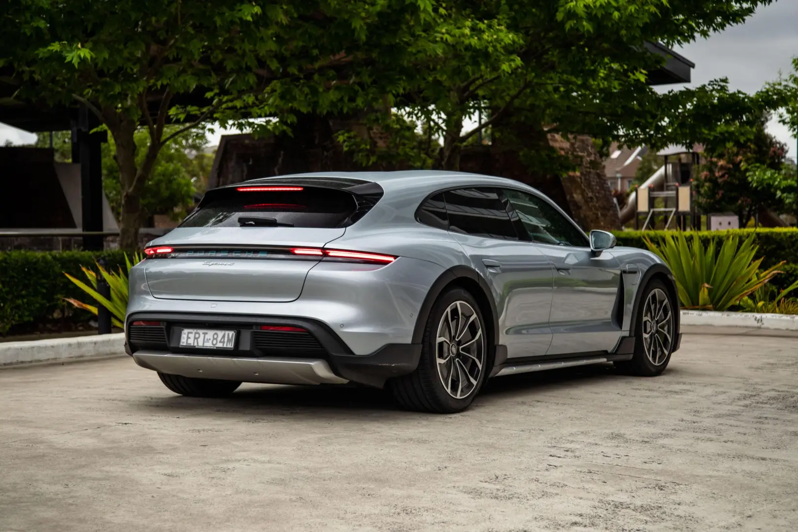 Porsche Taycan Taycan 4 Cross Turismo 1