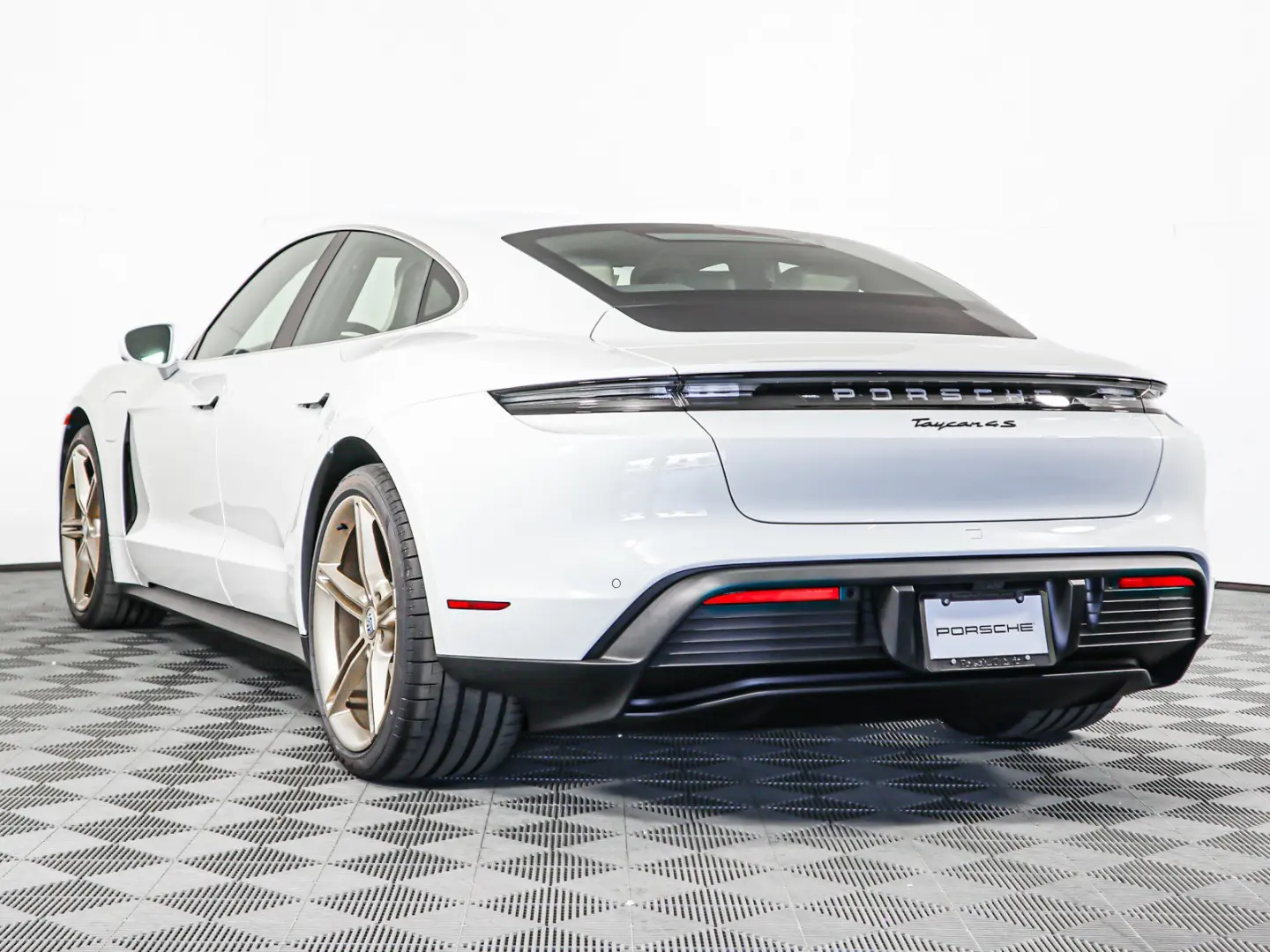 Porsche Taycan Taycan 4S 1