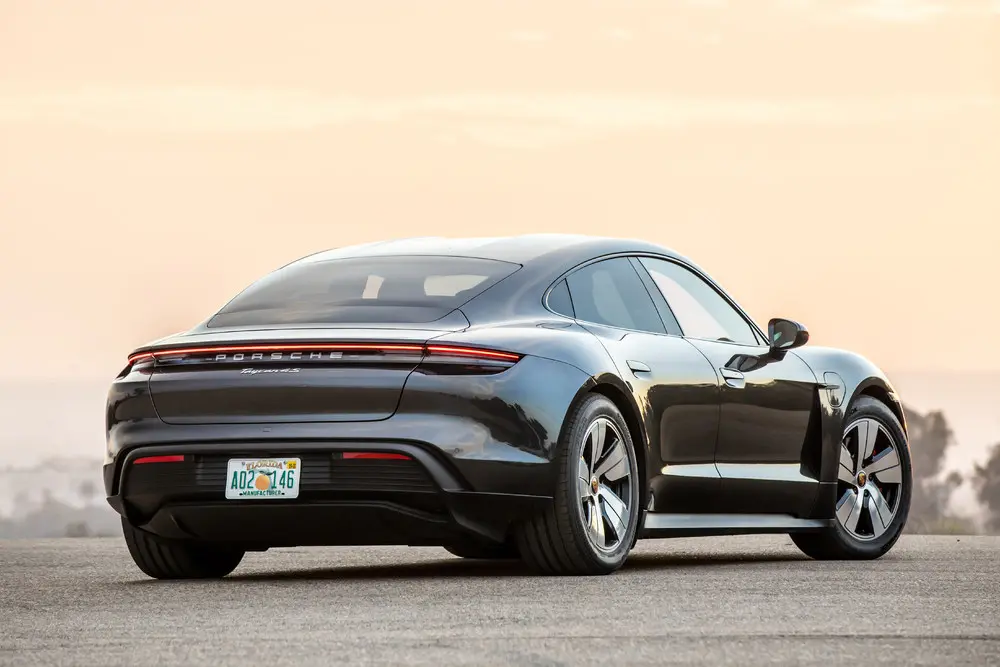 Porsche Taycan Taycan 4S 3