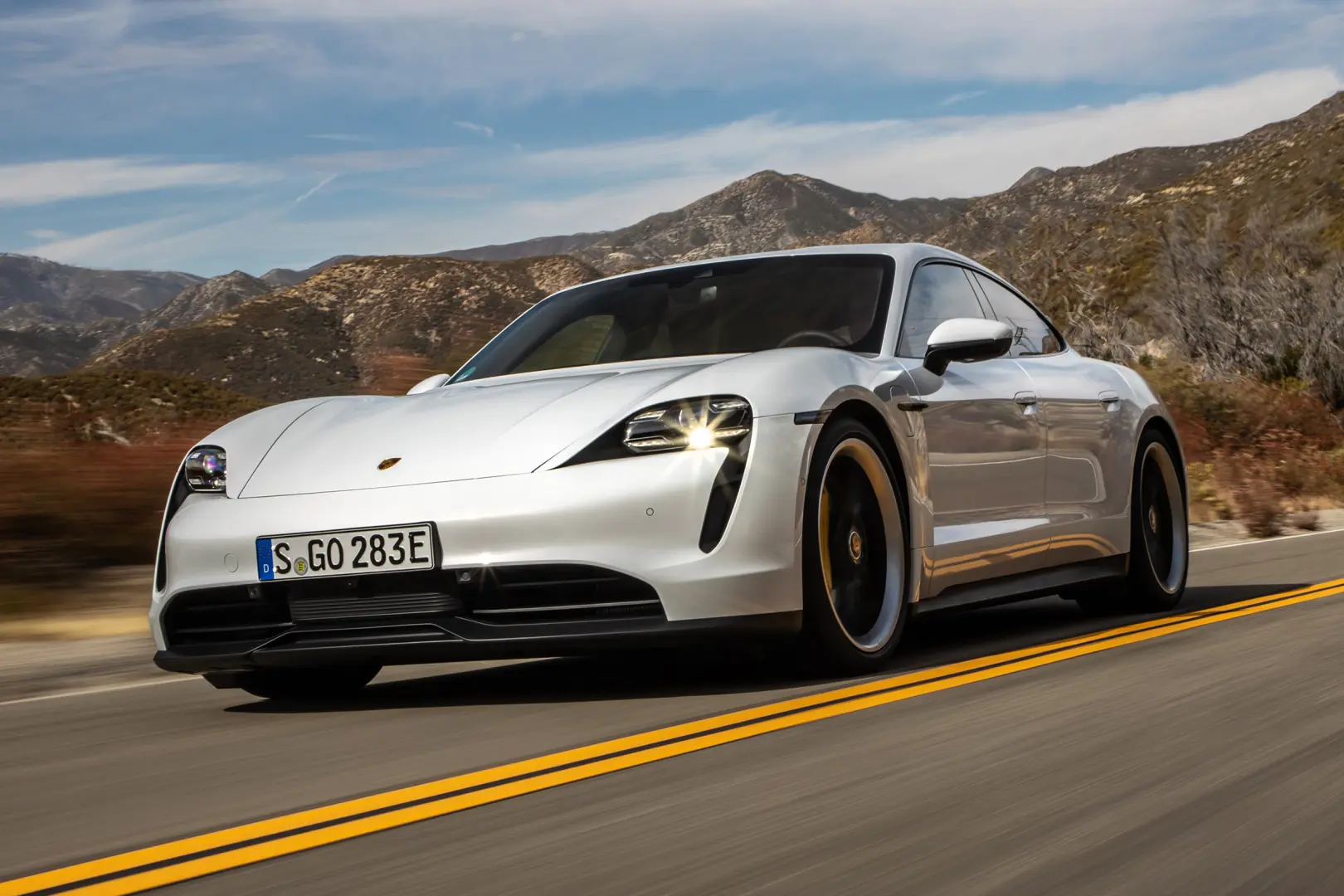 Porsche Taycan Taycan 4S Performance 1
