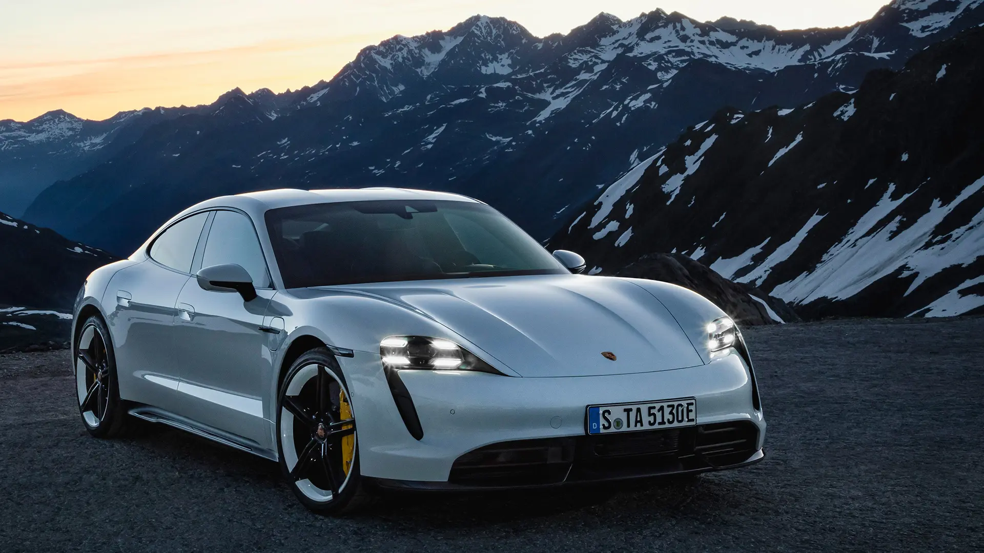 Porsche Taycan Taycan Turbo 2
