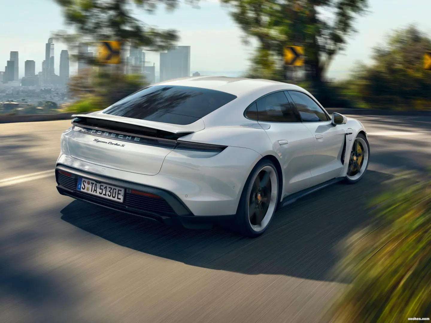 Porsche Taycan Taycan Turbo S 7