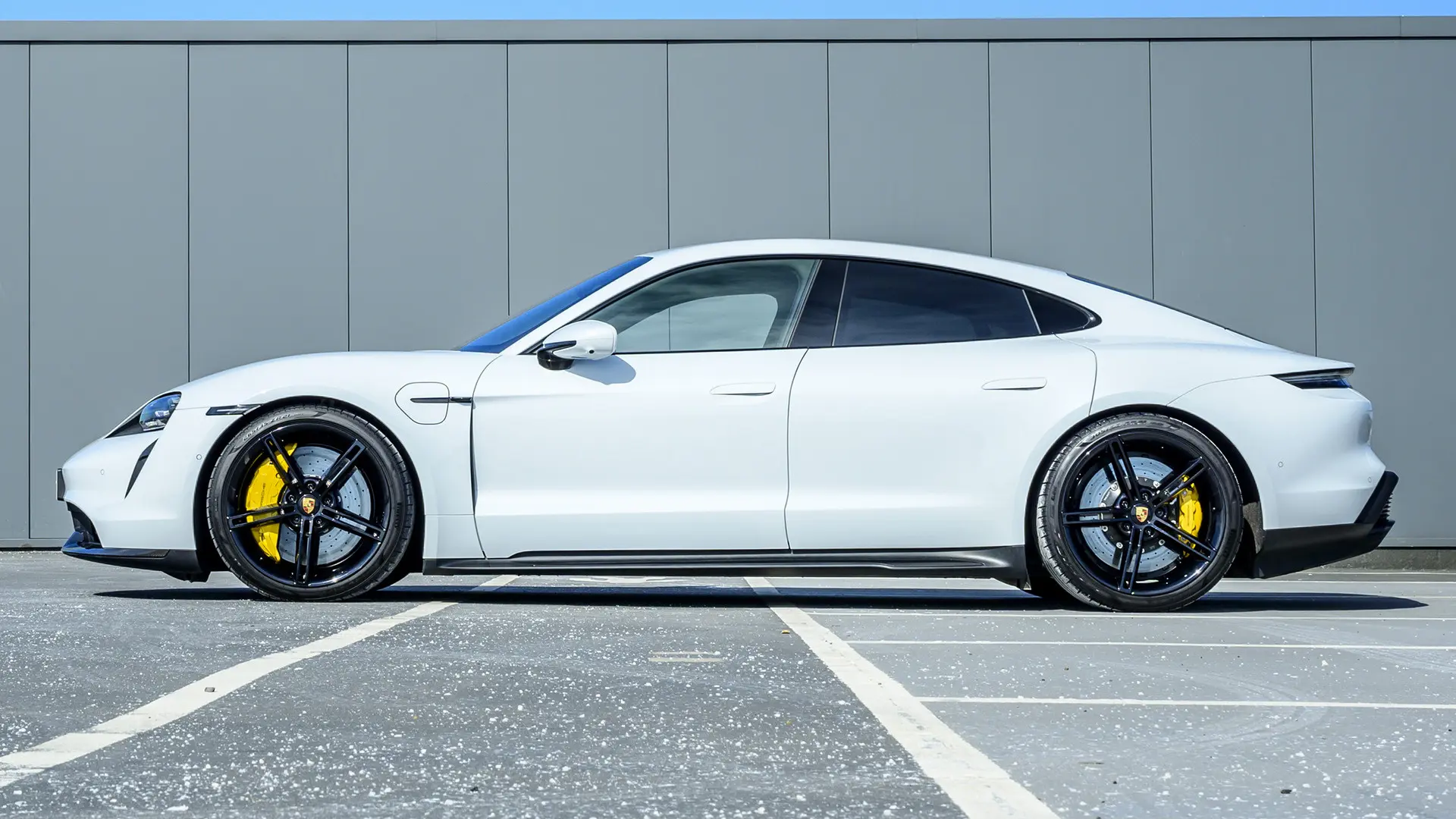 Porsche Taycan Taycan Turbo S 6