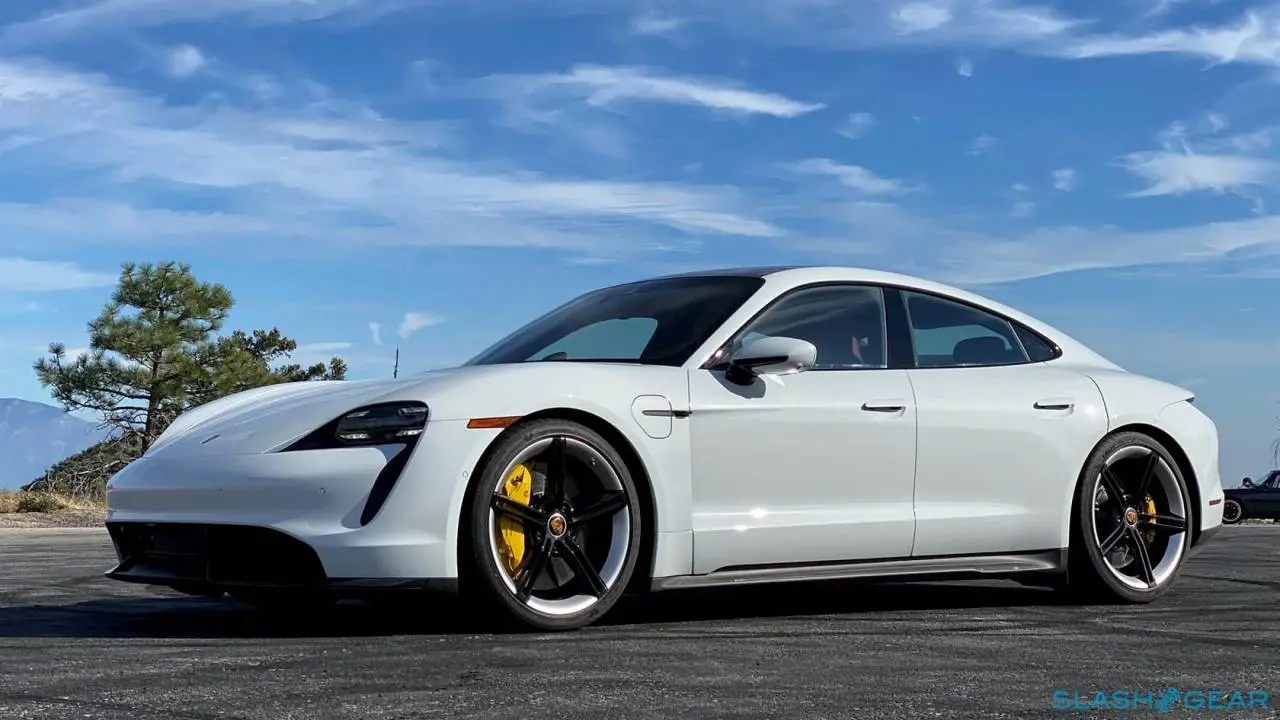 Porsche Taycan Taycan Turbo 2