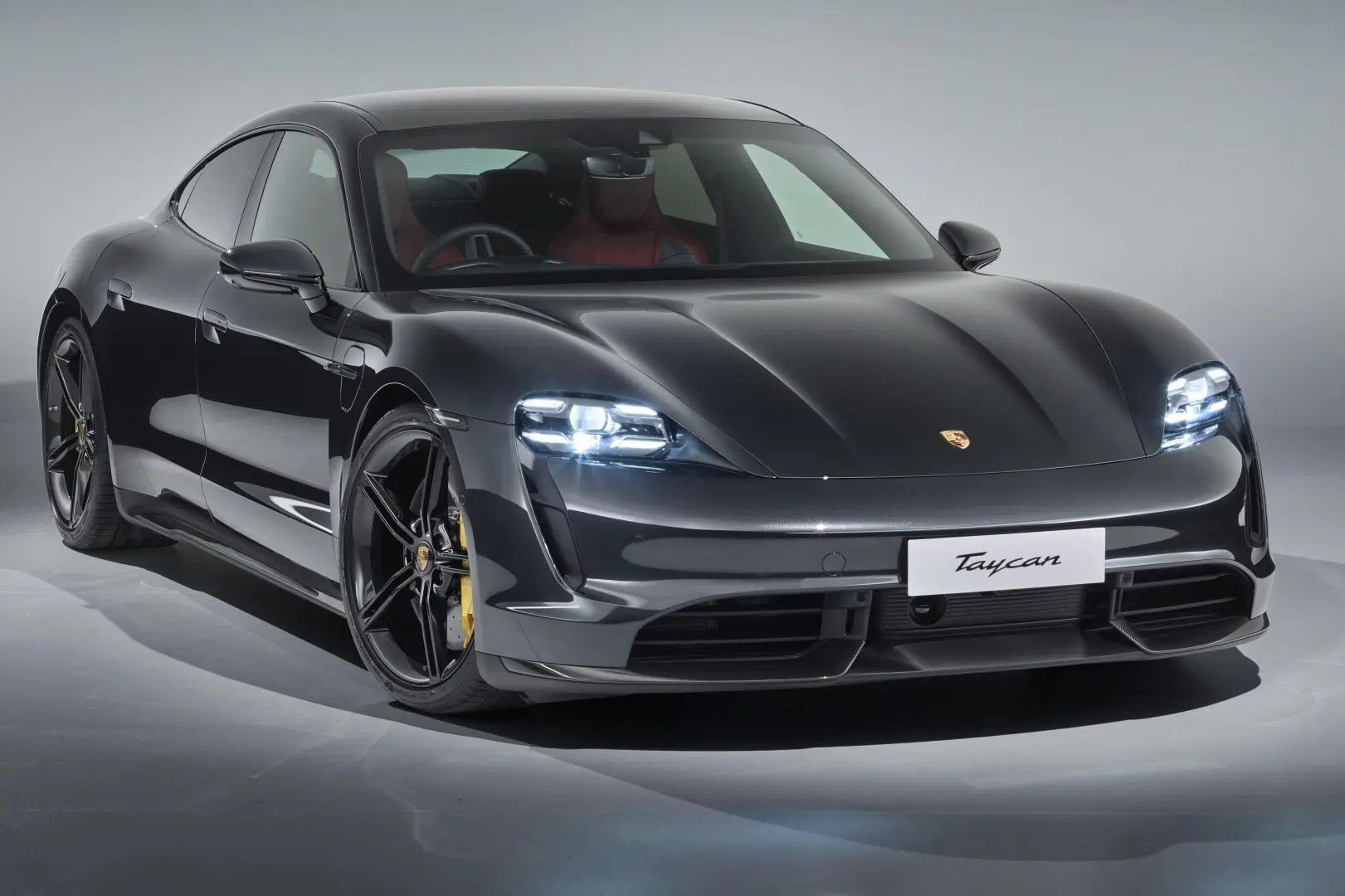 Porsche Taycan Taycan 0