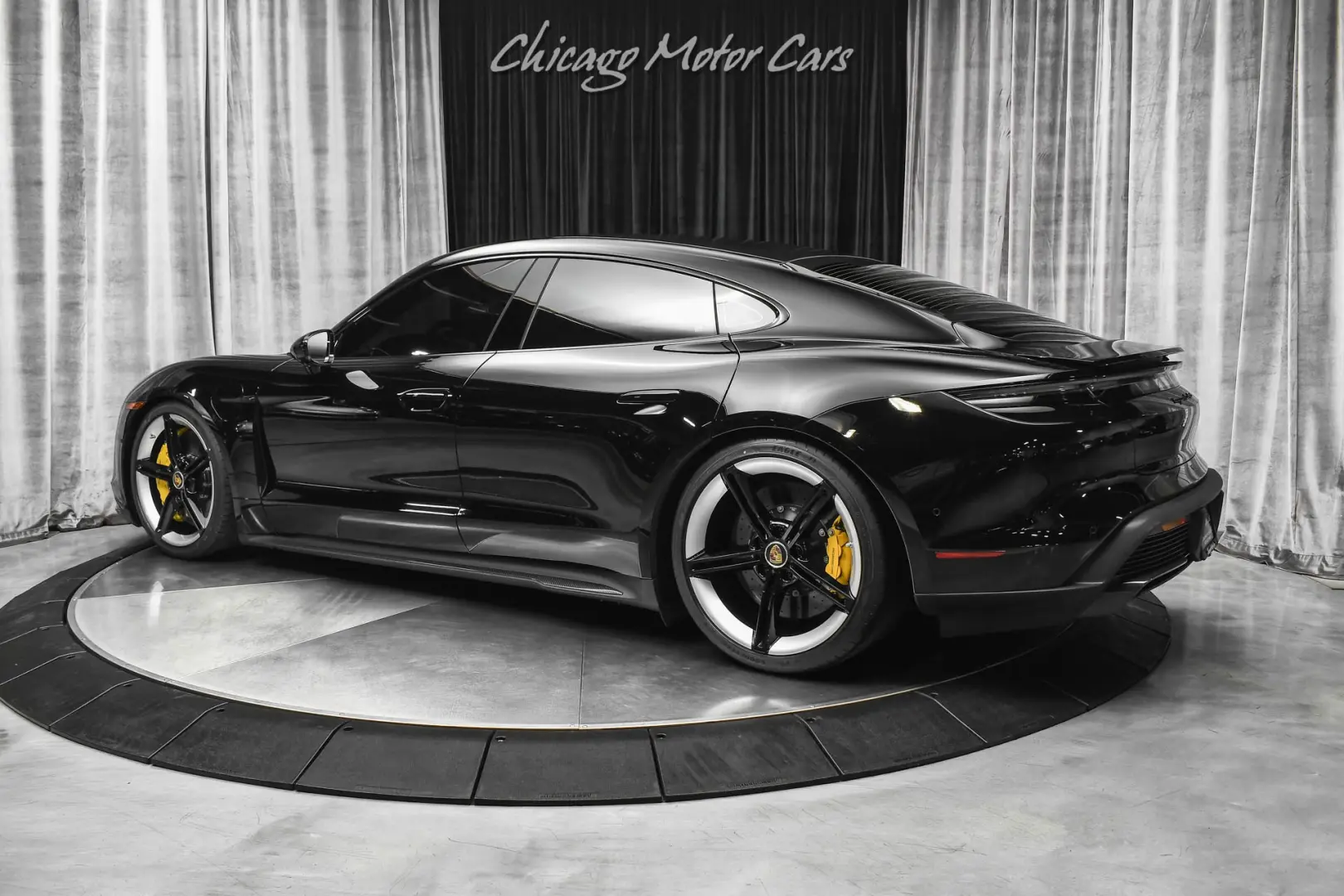 Porsche Taycan Taycan Turbo 3