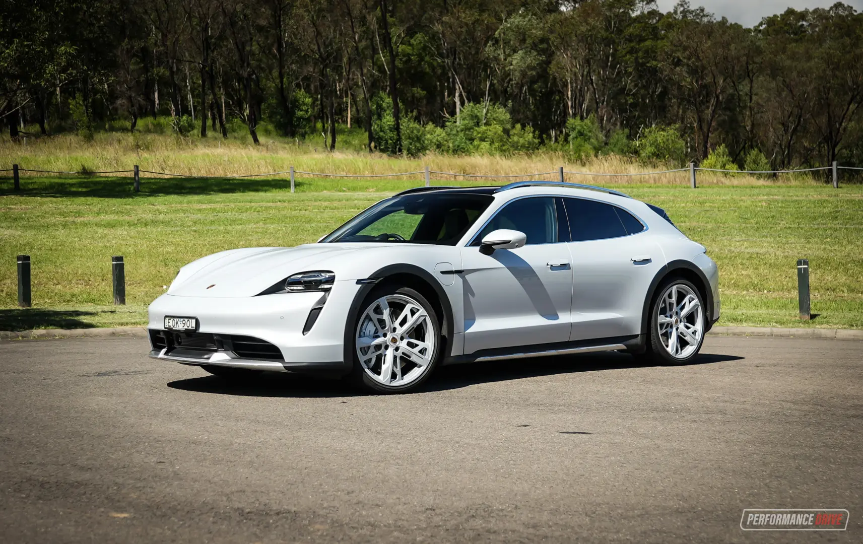 Porsche Taycan Taycan Turbo Cross Turismo 4