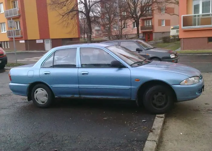 Proton  400 415i GL 0
