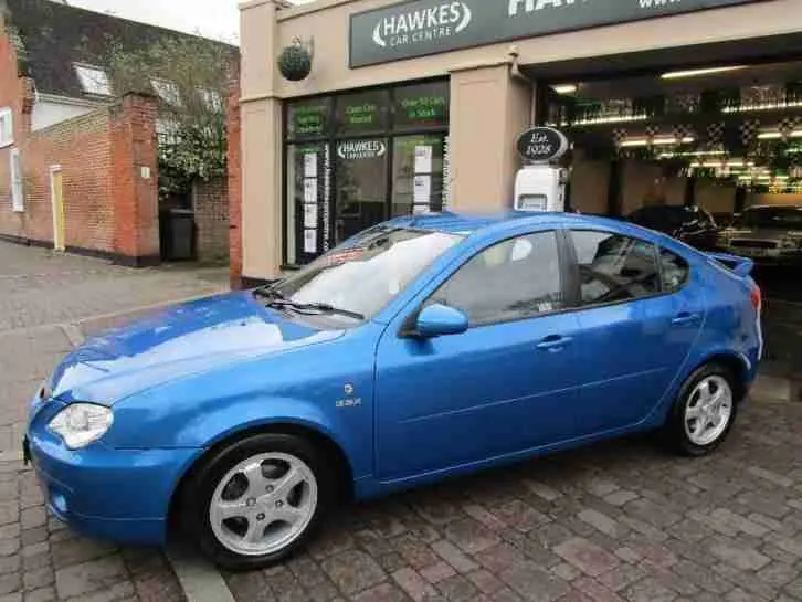 Proton  GEN-2 1.6 LPG Low Line Street 7