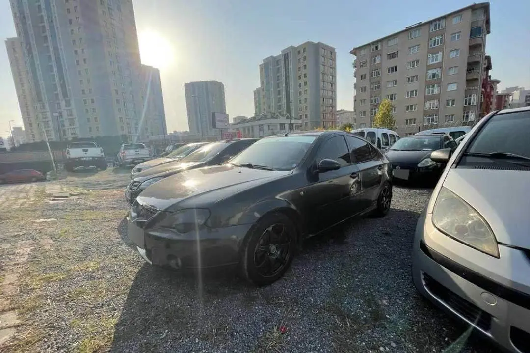Proton  GEN-2 1.6 LPG Medium Line 4