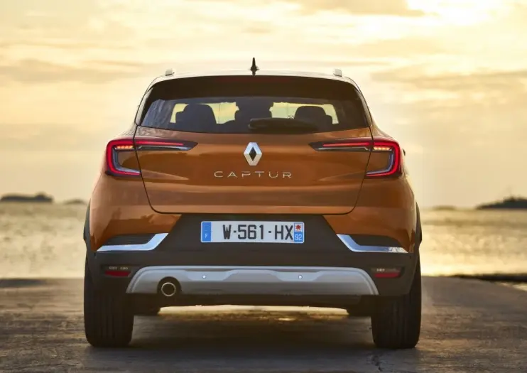 Renault Captur Captur 1.3 TCe Icon EDC 3