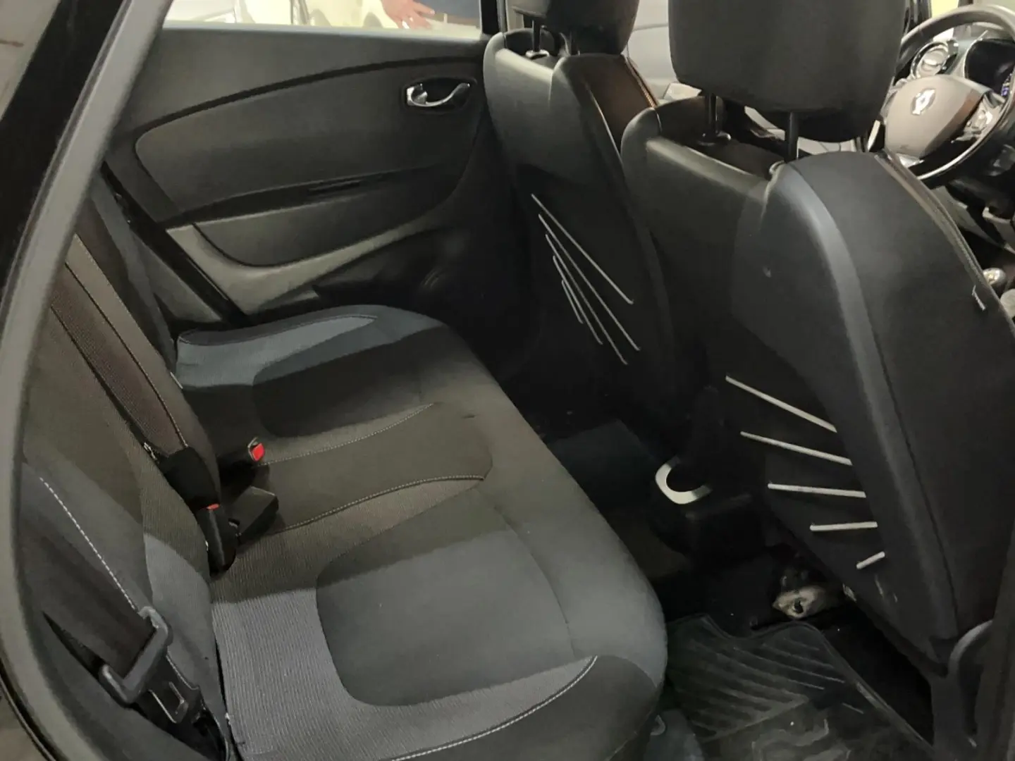 Renault Captur Captur 1.5 DCI Start&Stop Icon 7