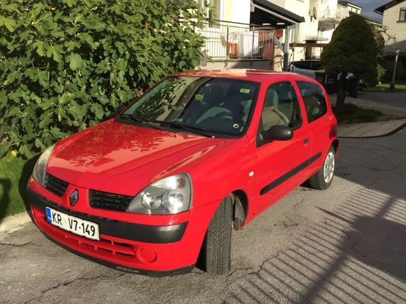Renault Clio Clio 1.2 16V Authentique 3