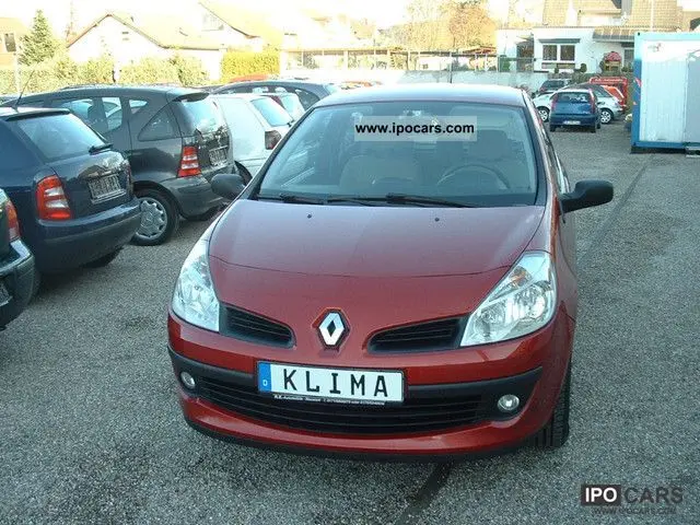 Renault Clio Clio 1.2 16V Authentique 5