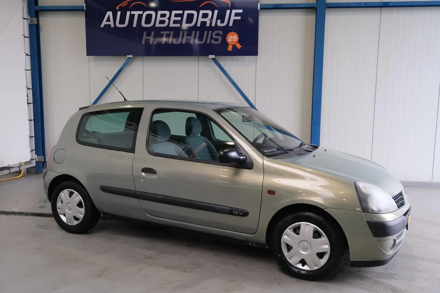 Renault Clio Clio 1.2 16V Authentique Quickshift 5