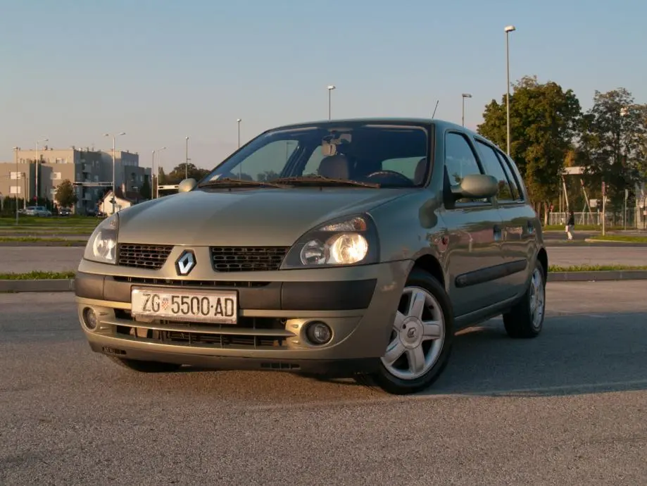 Renault Clio Clio 1.2 16V Dynamique 4
