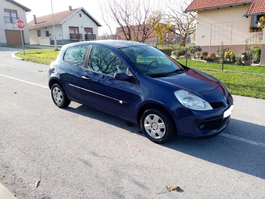 Renault Clio Clio 1.2 16V Expression 6