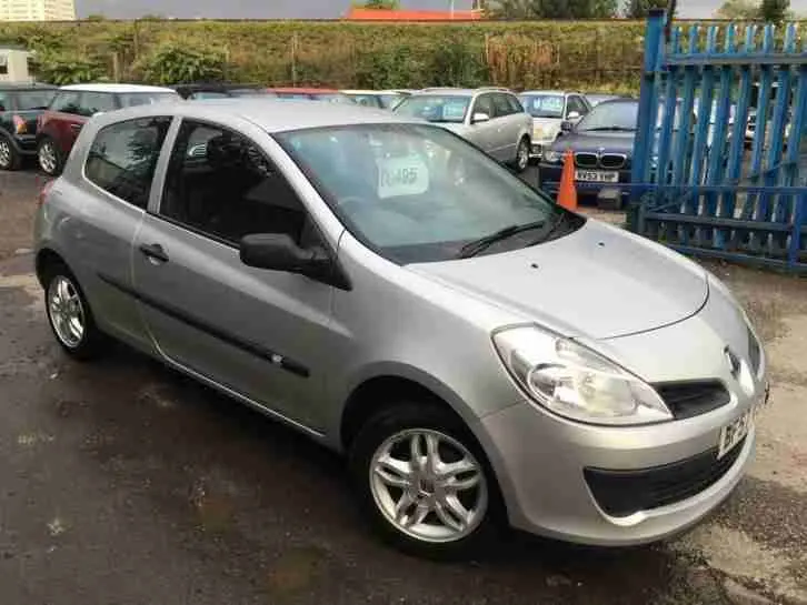 Renault Clio Clio 1.2 16V Extreme 5