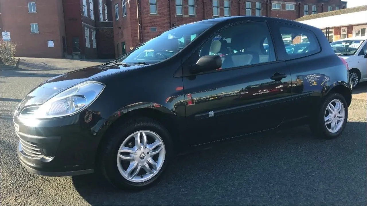 Renault Clio Clio 1.2 16V Extreme 4