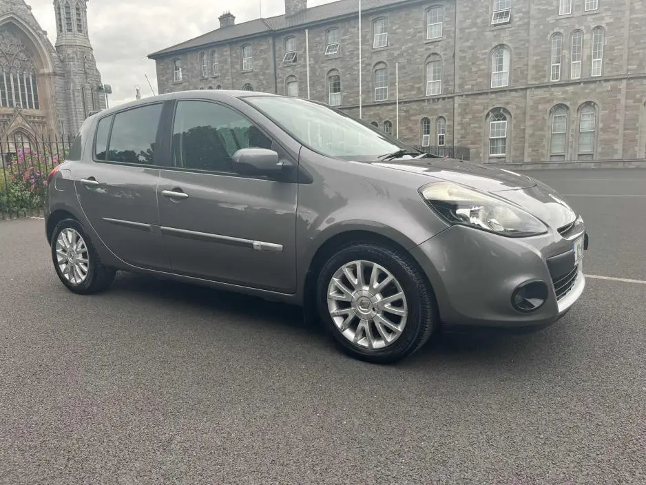 Renault Clio Clio 1.2 16V Icon 5