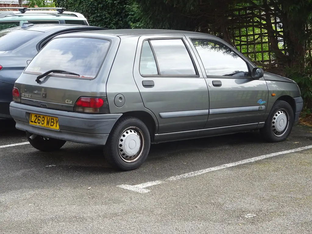 Renault Clio Clio 1.2 RL 2