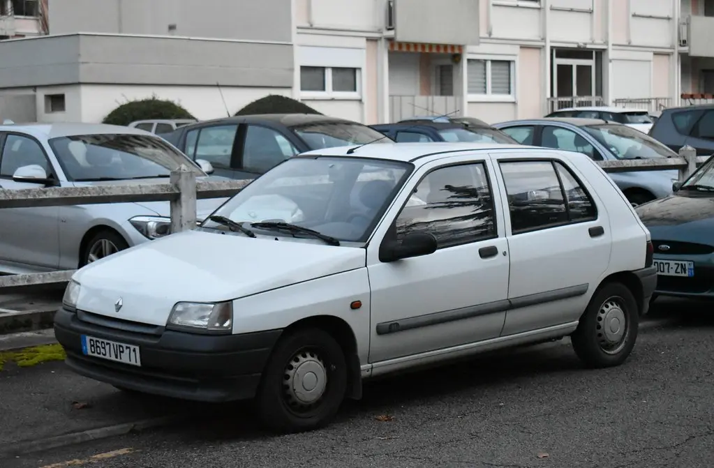 Renault Clio Clio 1.2 RL 5