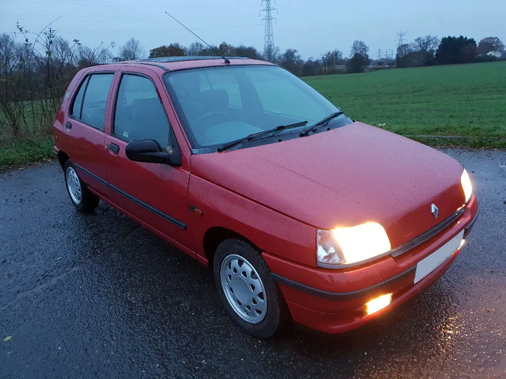 Renault Clio Clio 1.2 RN 2