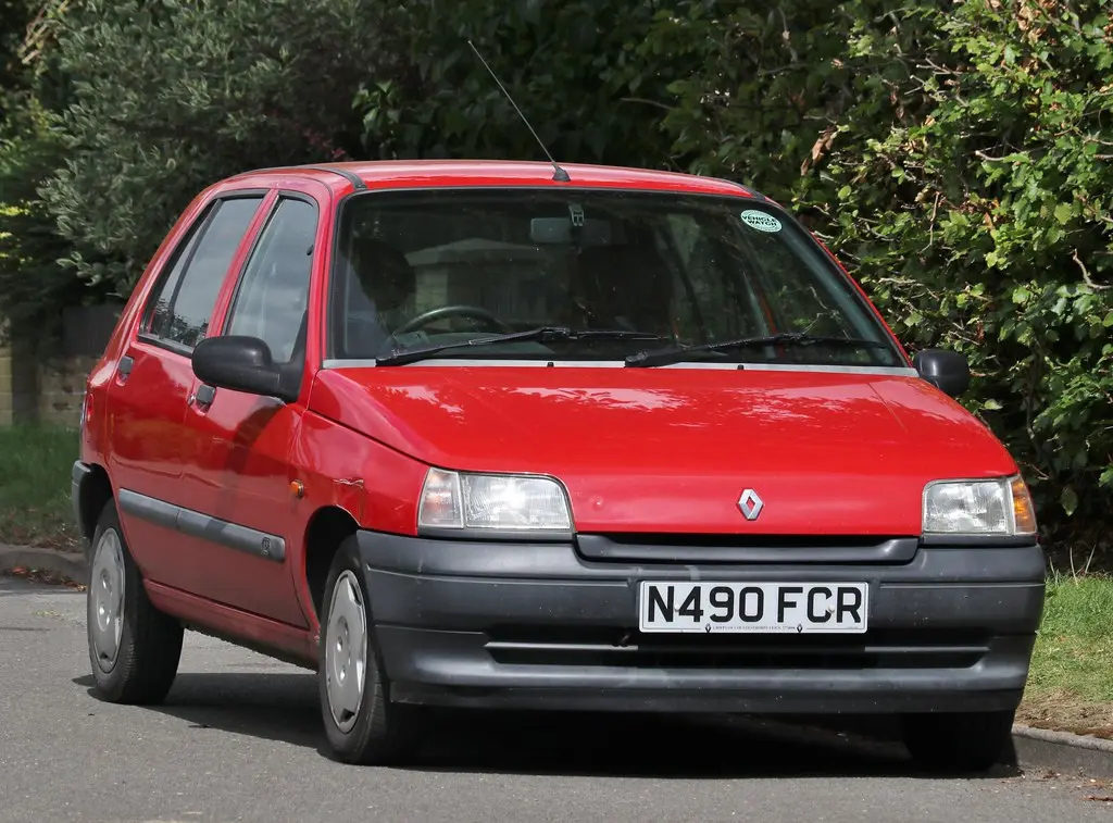 Renault Clio Clio 1.2 RN 5