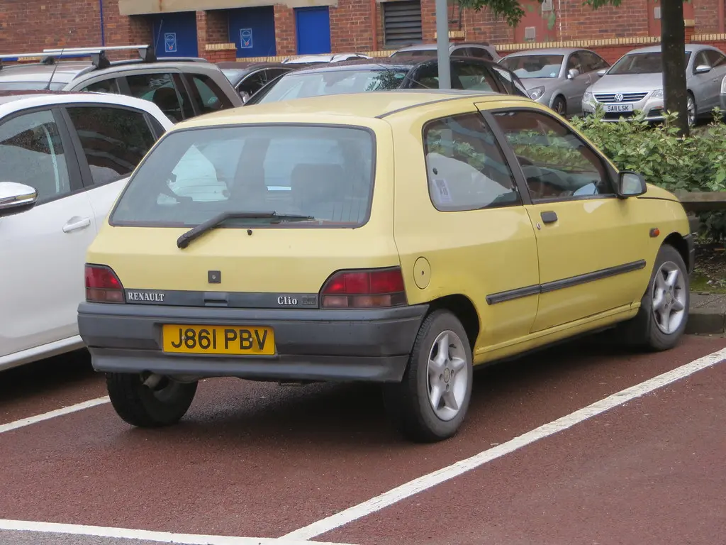 Renault Clio Clio 1.2 RT 3